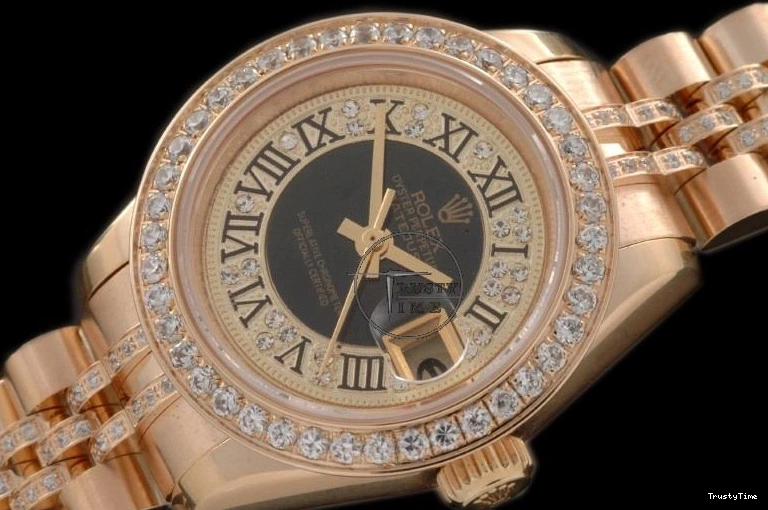 0402 RDJLD0097 – FG Comfortable 806